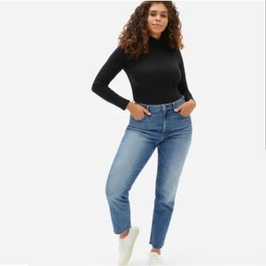 Everlane Curvy Cheeky Straight Jean